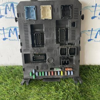 caja reles fusible peugeot citroen 96 601 059 80 (2)