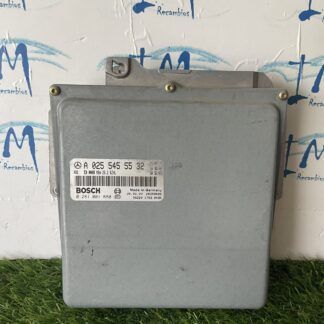 1550. Centralita motor Mercedes 0281001880