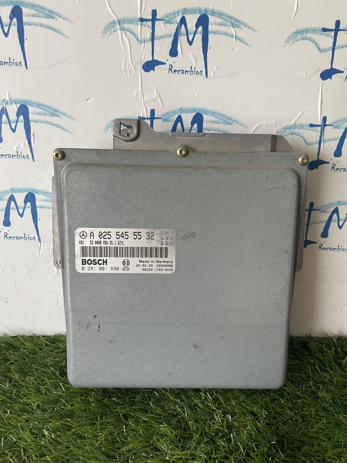 1550. Centralita motor Mercedes 0281001880