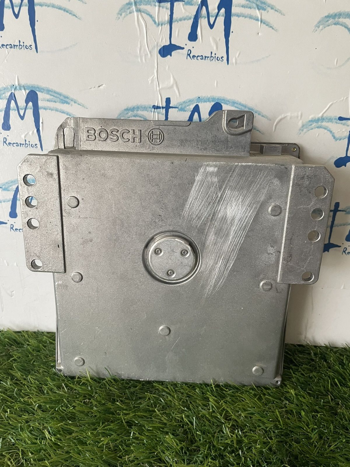 1550. ECU Centralita motor Mercedes 0281001880