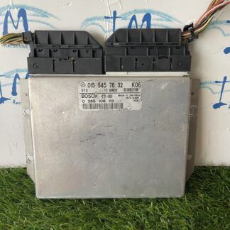 1553. ECU Centralita motor Mercedes 0265106113