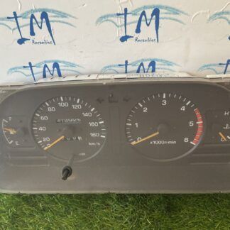 1558.Cuadro instrumento Toyota Land 8380060130