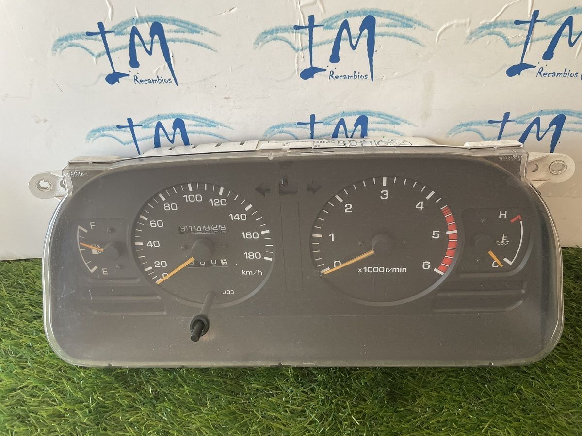 1558.Cuadro instrumento Toyota Land 8380060130
