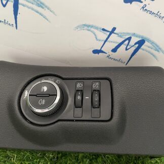 Opel Astra 13268703 (953 1)